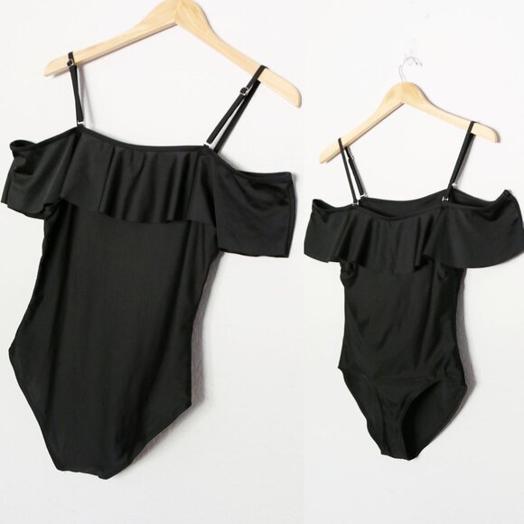 Black Off The Shoulder or Strapless Ruffle One Piece Swimsuit S Padded Modest - Picture 5 of 11